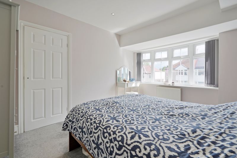 Main Avenue Totley Rise